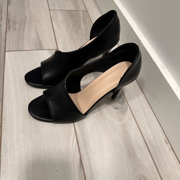 Black heels size 40 - Picture 2 of 3